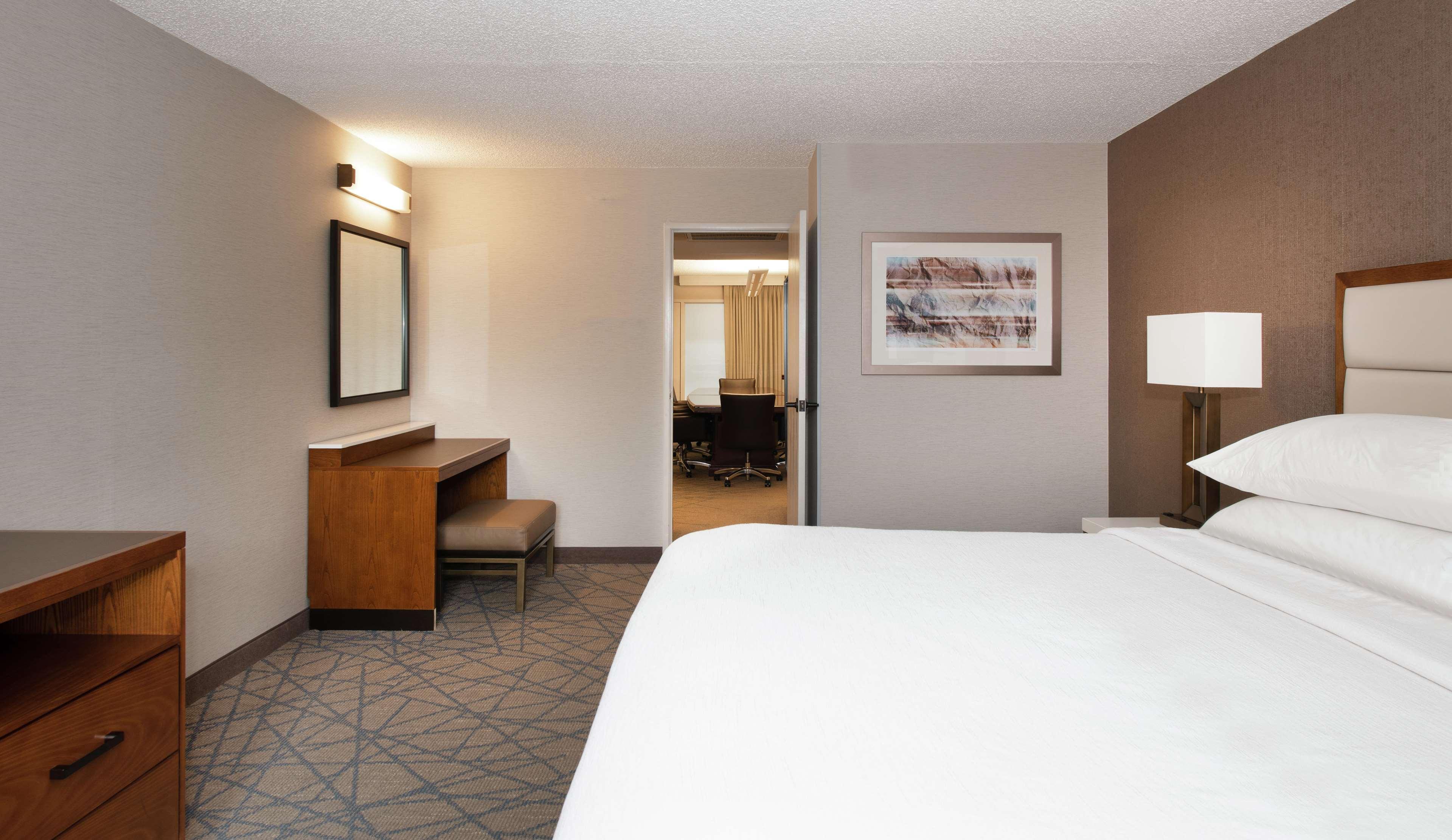 Embassy Suites By Hilton Colorado Springs Zewnętrze zdjęcie